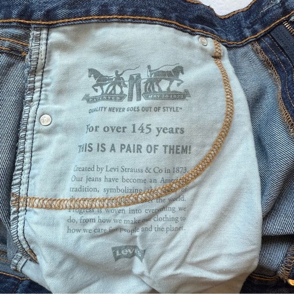 Levi's Blue Relaxed Jeans Classic Fit - Picture 8 of 13